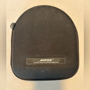 “BOSE” Acoustic Noise Cancelling Headphones